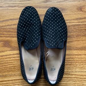 H&M flats